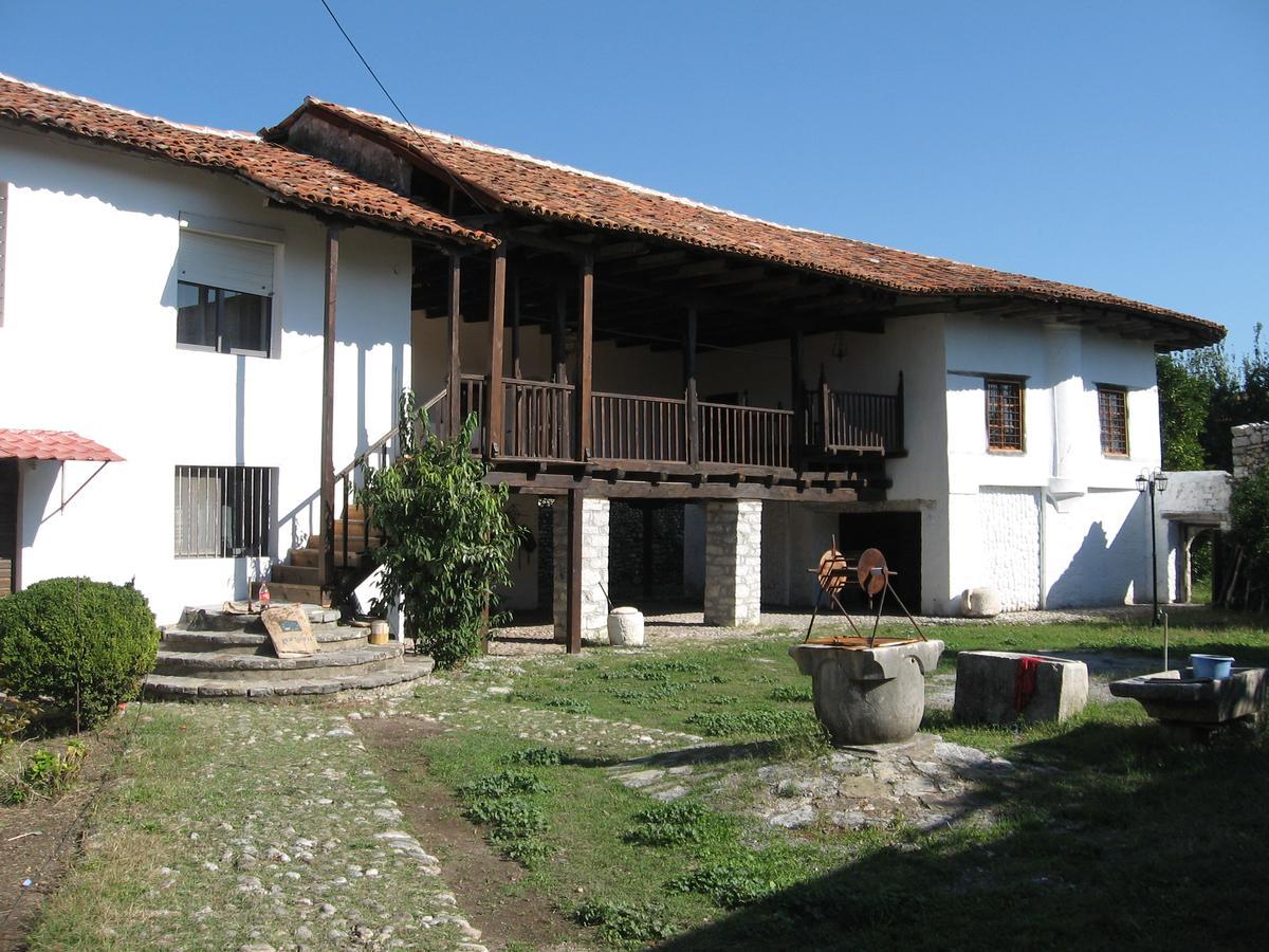 Pashko Vasa Guesthouse Shkodër Exterior foto